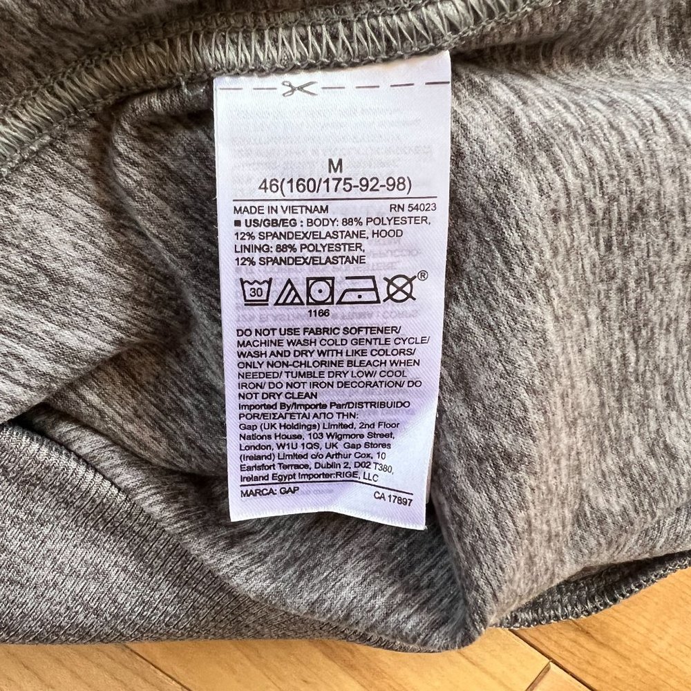 Gap Fit Gray Full Zip Cropped Lightweight Hoodie Drawstring Hood Pockets… - Picture 5 of 9